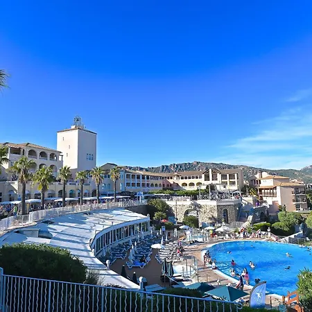 Апартаменты Studio Village Cap Esterel - L'esquinade-83 By Interhome Сен-Рафаэль